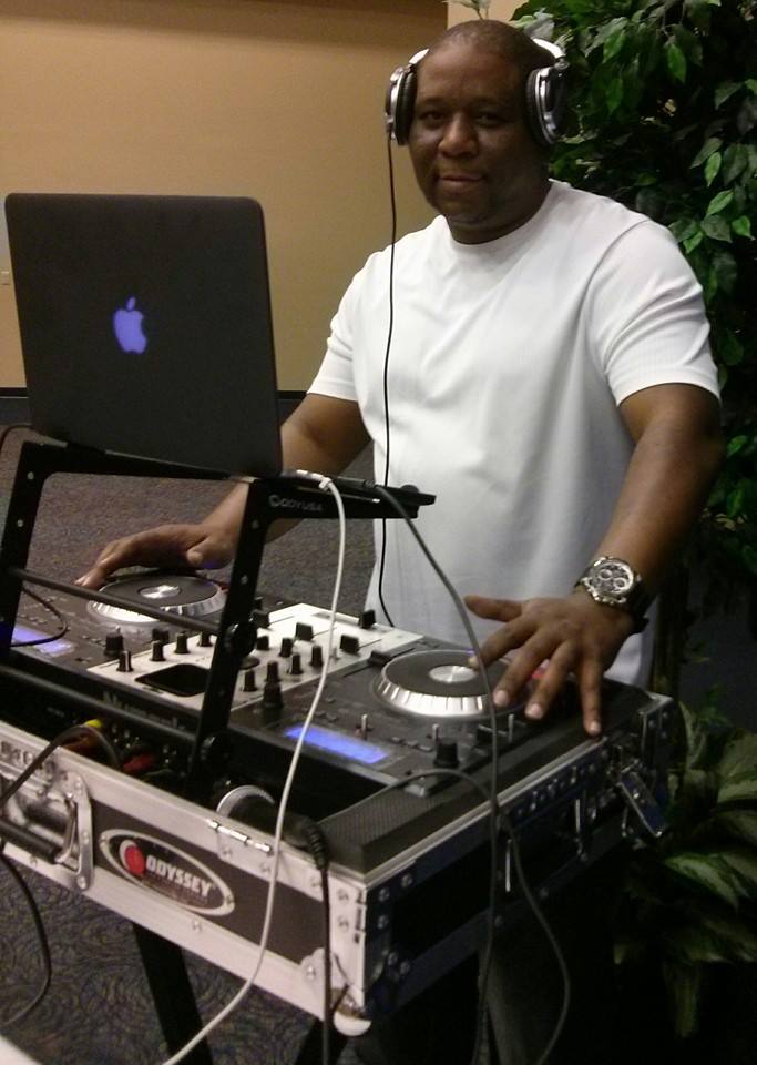 image-647814-DAVE_DJ.jpg